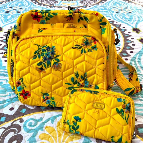 Handbags - Lug ranger with handspring wallet